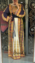 Malak Navy and Off white Thobe with Unique Qasab Embroidery and Original Etamine Fabric