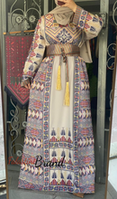 Unique Palestinian Embroidered Thob Dress with Kashmir Belt
