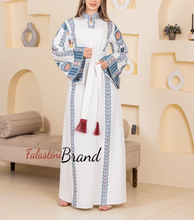 Very Chic White Embroidered Thob Dress With Wide Sleeves