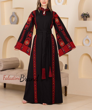 Very Chic Black Embroidered Thob Dress With Wide Sleeves