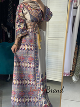 Unique Palestinian Embroidered Thob Dress with Kashmir Belt